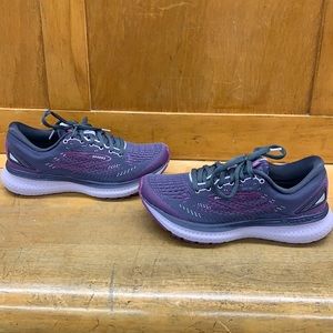 Brooks, Glycerin, purple, size 6 medium